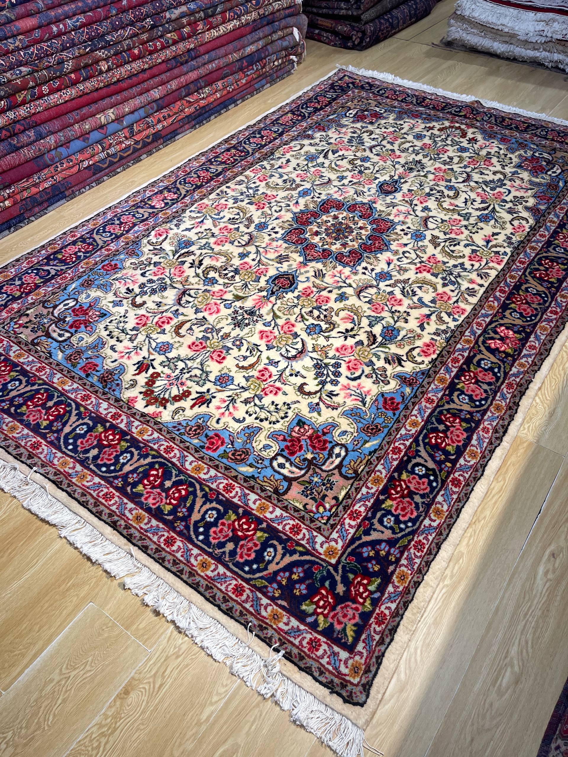 شستشوی فرش دستبافت قالیشویی شهرقدس